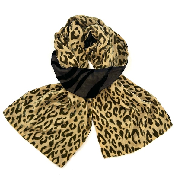 Reversible Velvet Animal Print Design Scarf in Tan Beige Olive Green and Black - Picture 3 of 8